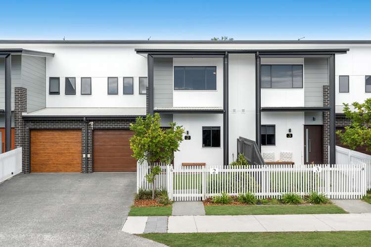 Main view of Homely townhouse listing, 2/42 Sorrento Street, Wynnum West QLD 4178