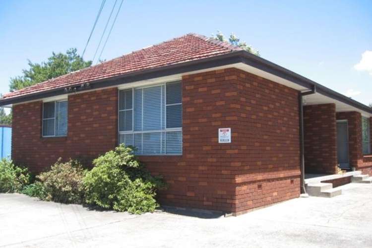 Main view of Homely unit listing, 2/16 College Place, Gwynneville NSW 2500
