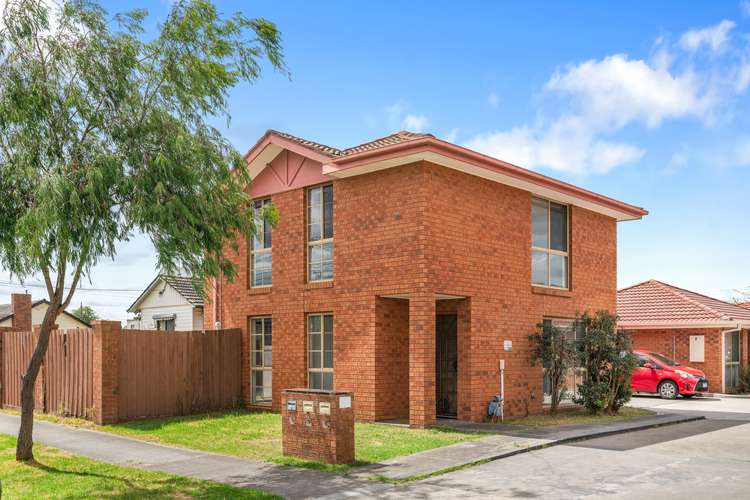 Main view of Homely townhouse listing, 1/60-62 Meredith Street, Broadmeadows VIC 3047
