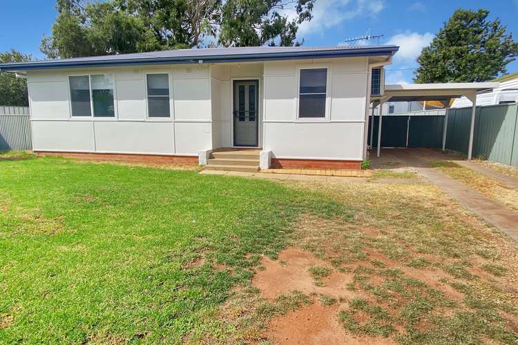 Main view of Homely house listing, 4 Hickory Street, Leeton NSW 2705