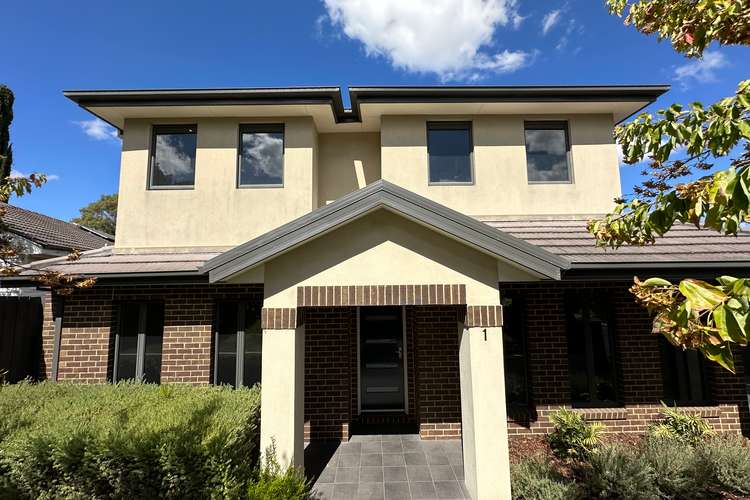 Main view of Homely townhouse listing, 1/28 Darbyshire Road, Mount Waverley VIC 3149