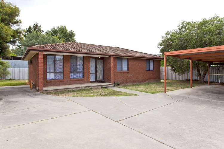 Main view of Homely unit listing, 2/480 Kaitlers Road, Lavington NSW 2641
