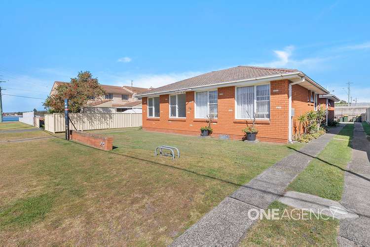 Main view of Homely unit listing, 4/98 Kurrajong Street, Windang NSW 2528