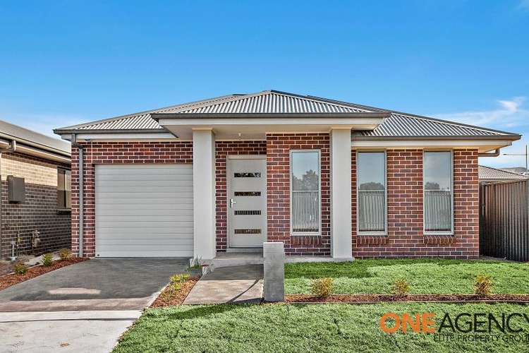 Main view of Homely house listing, 35 Farmgate Crescent, Calderwood NSW 2527