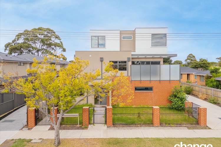 Main view of Homely townhouse listing, 3/12 William Street, Cranbourne VIC 3977