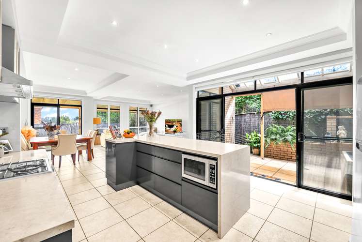 Fifth view of Homely house listing, 28 Drysdale Cct, Beaumont Hills NSW 2155