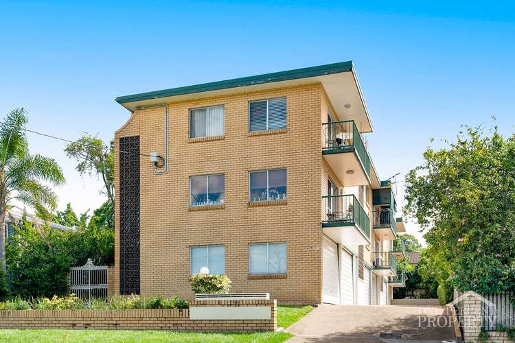 Main view of Homely apartment listing, 2/11 Huxley Avenue, Alderley QLD 4051