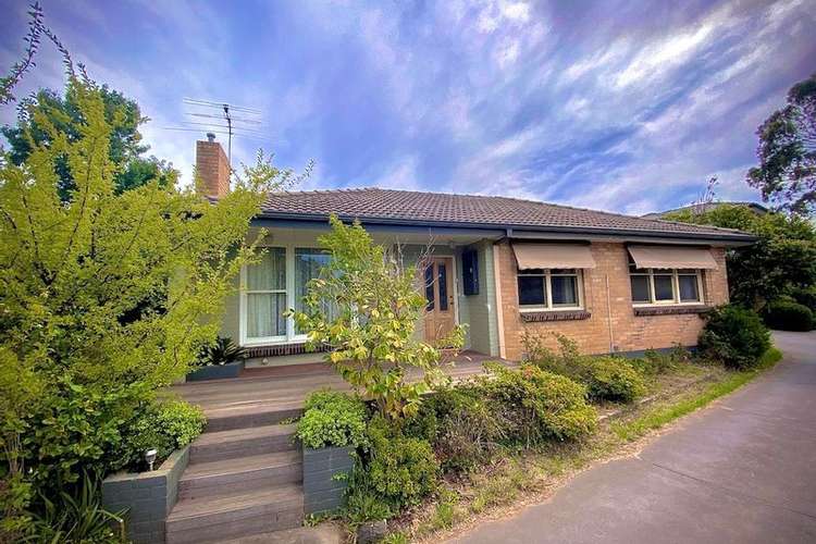 Main view of Homely unit listing, 1/11 Aubrey Street, Vermont VIC 3133