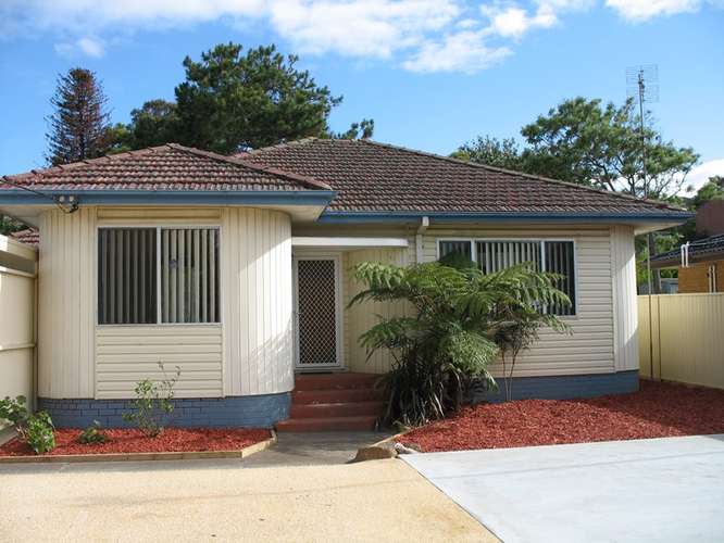 Main view of Homely semiDetached listing, 21 Renown Street, Wamberal NSW 2260