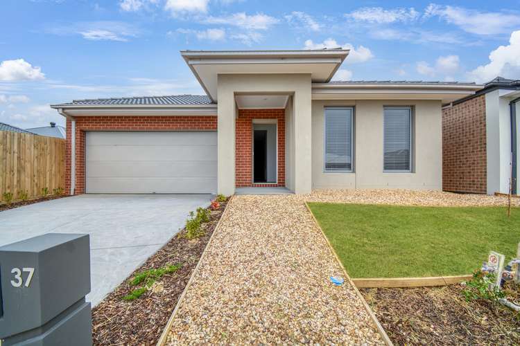 37 Vasse Circuit, Mount Duneed VIC 3217