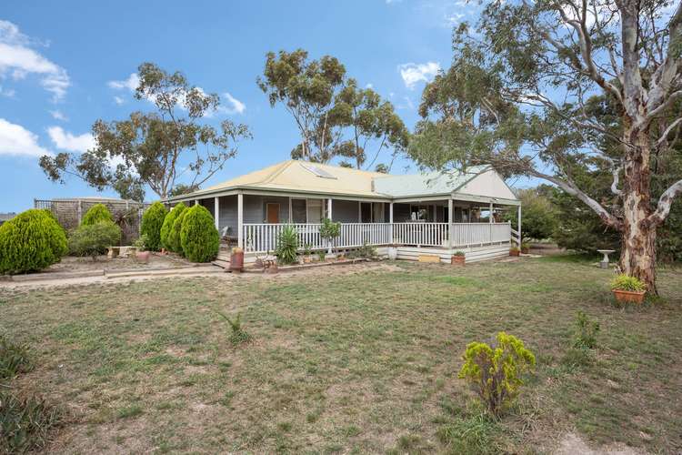 68 Hillview Drive, Clarkefield VIC 3430