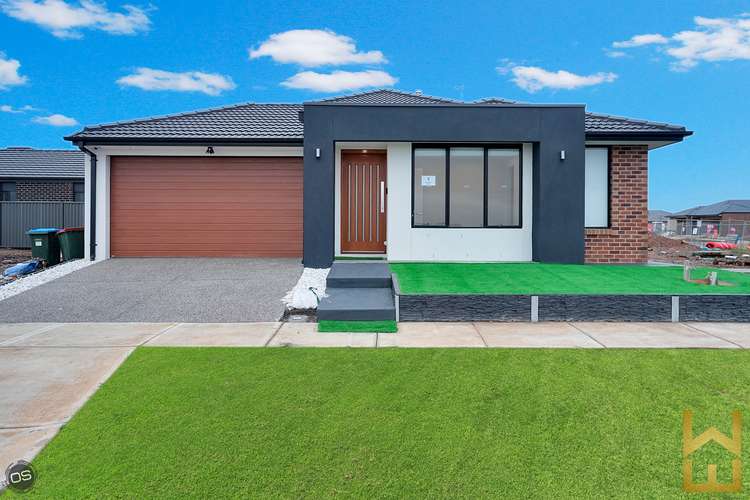 Main view of Homely house listing, 3 Opulent Boulevard, Tarneit VIC 3029