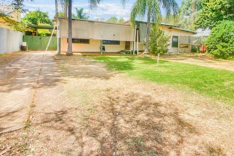 10 Orme Street, Boree Creek NSW 2652