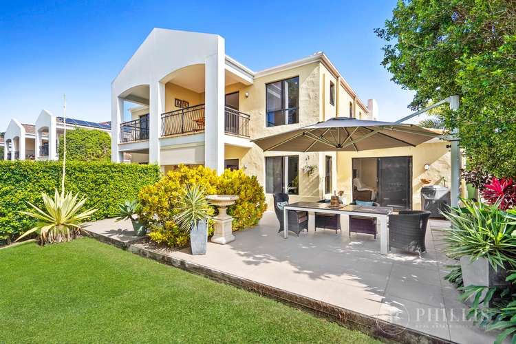 Main view of Homely townhouse listing, 8882 Magnolia Drive East, Hope Island QLD 4212