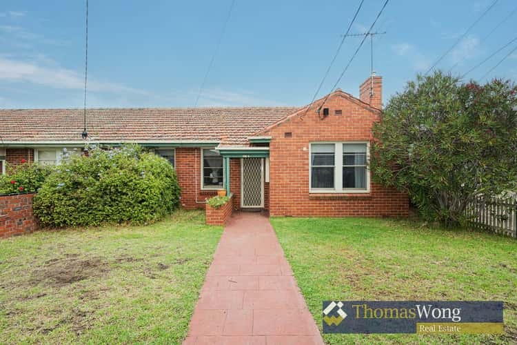 Main view of Homely unit listing, 1/11 Caroline Street, Aberfeldie VIC 3040