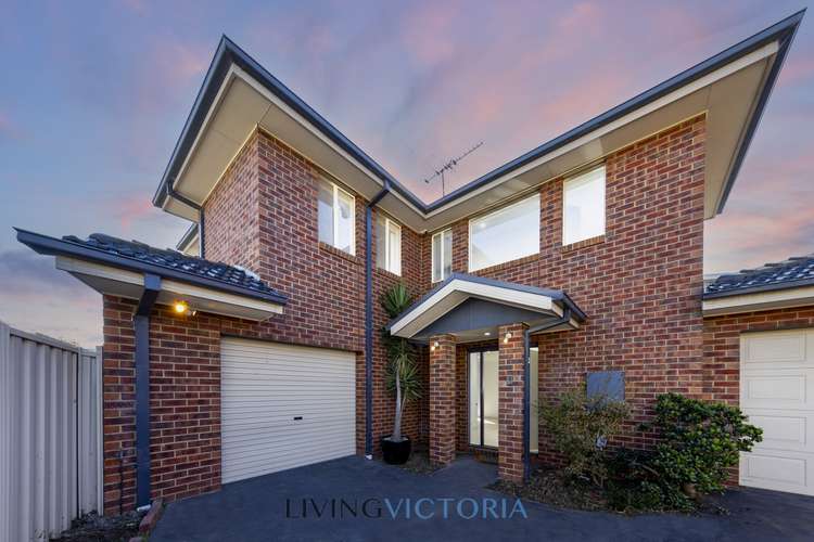 Main view of Homely townhouse listing, 3/13 Raglan Court, Maidstone VIC 3012