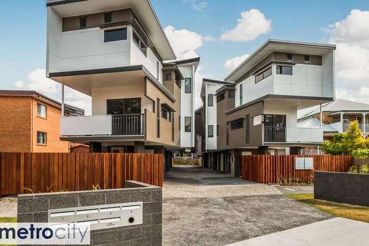 Main view of Homely townhouse listing, 2/173 Sir Fred Schonell Drive, St Lucia QLD 4067