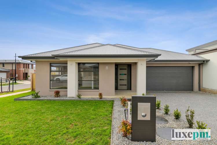 8 Sevenhill Drive, Mount Duneed VIC 3217