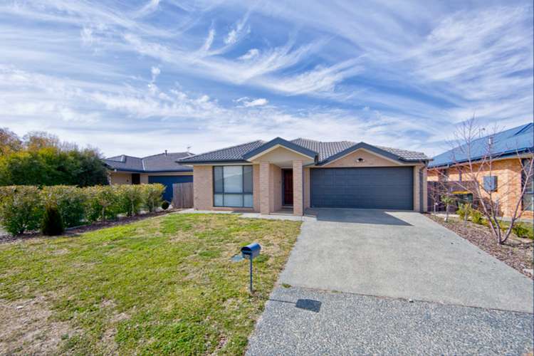 10 Wallaman Street, Harrison ACT 2914