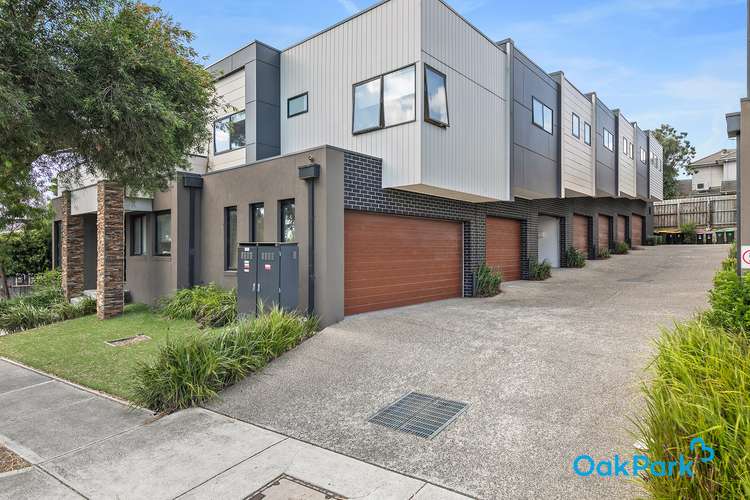 Main view of Homely townhouse listing, 3/148 Waterloo Road, Oak Park VIC 3046