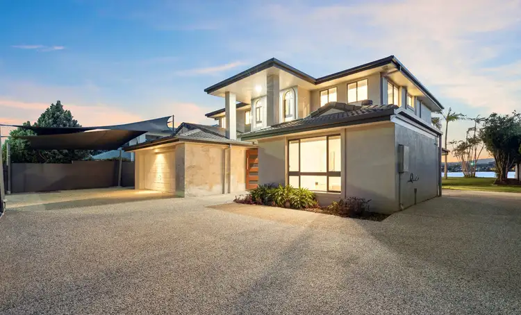 22 Eastbank Terrace