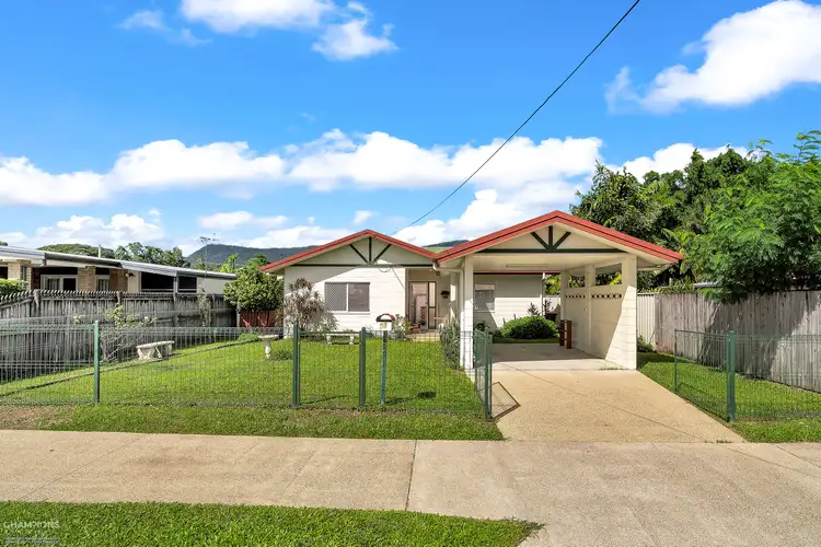 33 Chataway Street