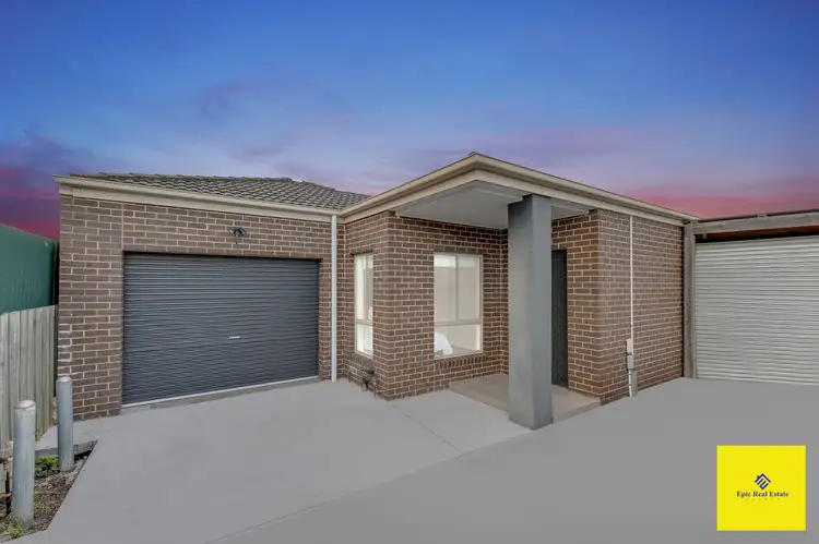 Main view of Homely unit listing, 2/4 Altyre Court, St Albans VIC 3021