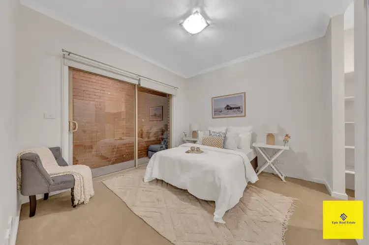 Second view of Homely unit listing, 2/4 Altyre Court, St Albans VIC 3021