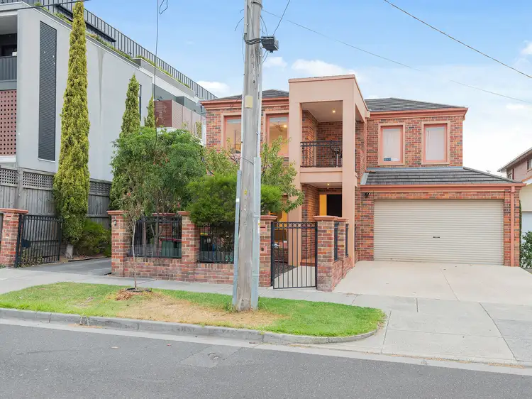 14 HAMILTON STREET