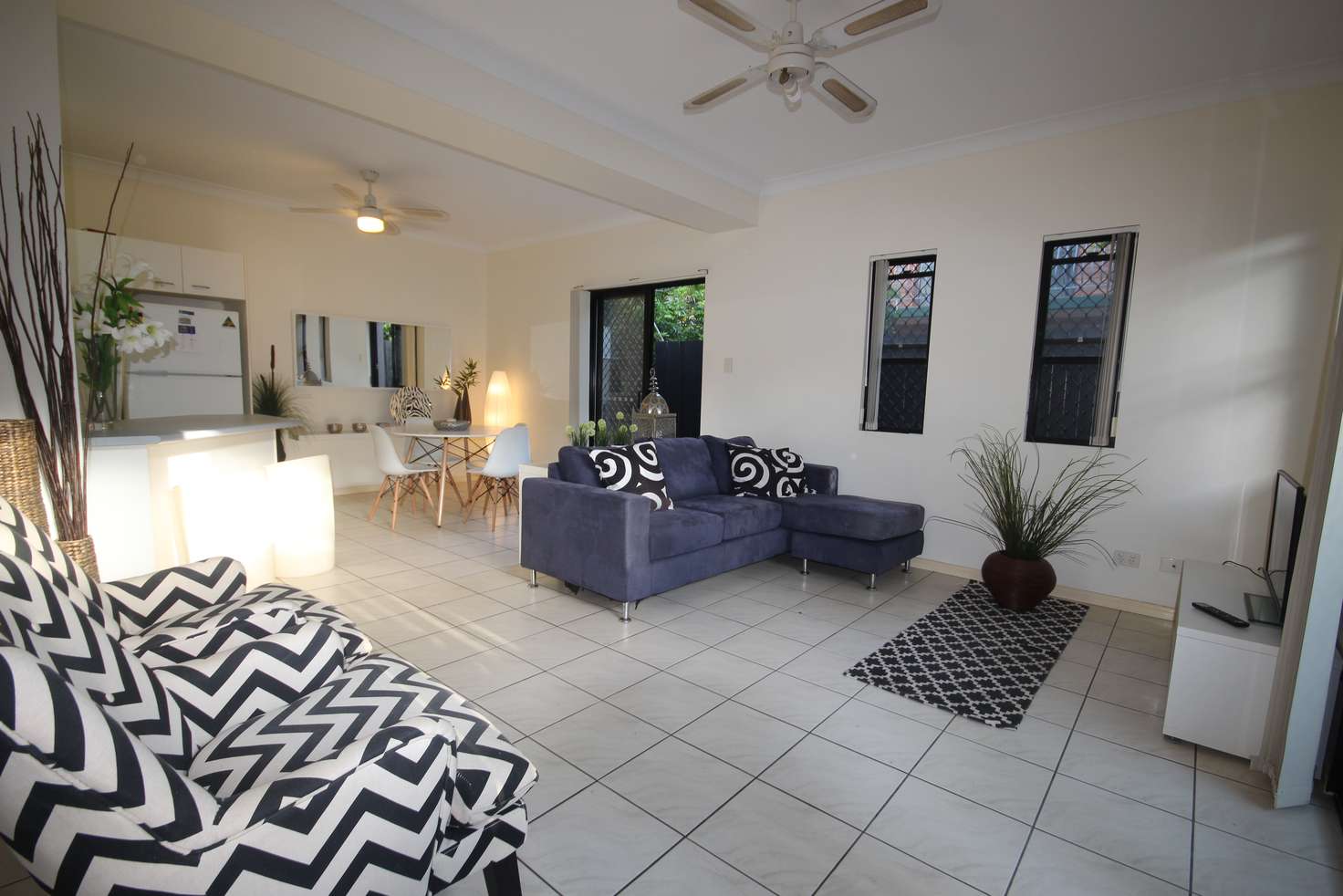 Main view of Homely townhouse listing, 2/50 Warren Street, St Lucia QLD 4067