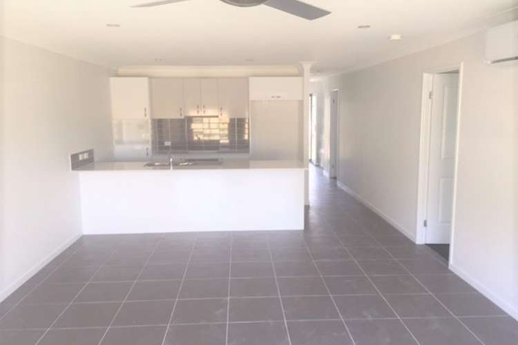 Fifth view of Homely semiDetached listing, 1/4 Sparrow Lane, Loganlea QLD 4131