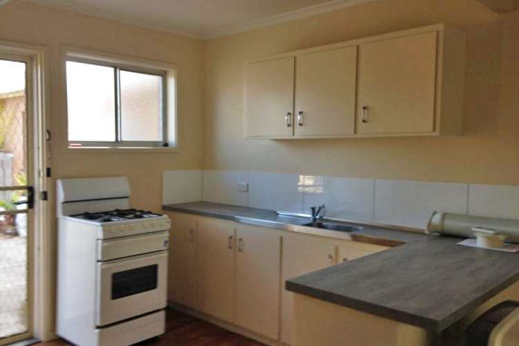 Second view of Homely unit listing, 1/23 Myrtle Street, Bendigo VIC 3550