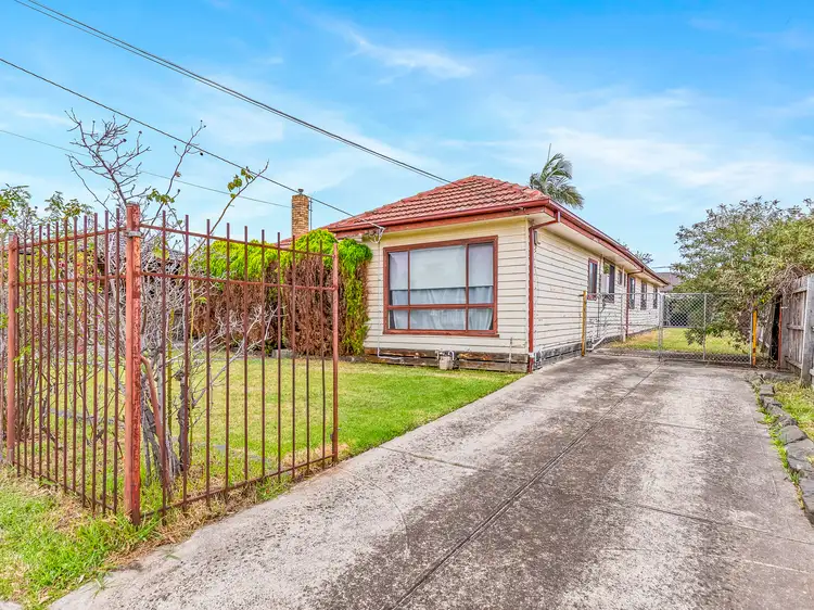Fourth view of Homely house listing, 11 Sydney Crescent, Lalor VIC 3075