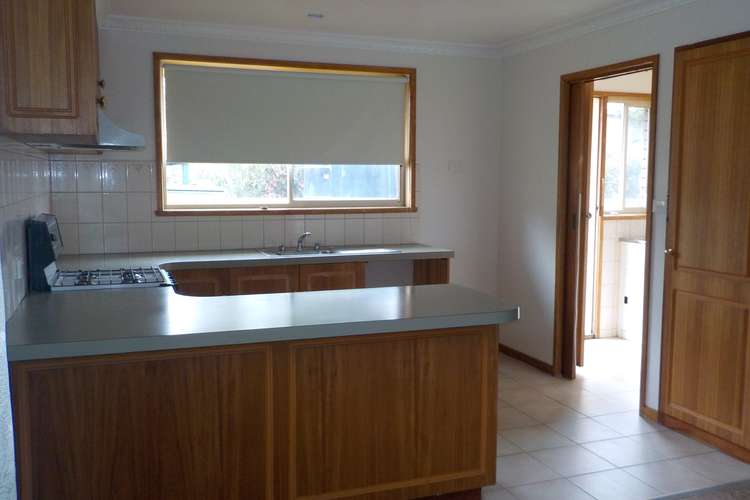 Fifth view of Homely unit listing, 2/88 Atkinson Street, Ballan VIC 3342