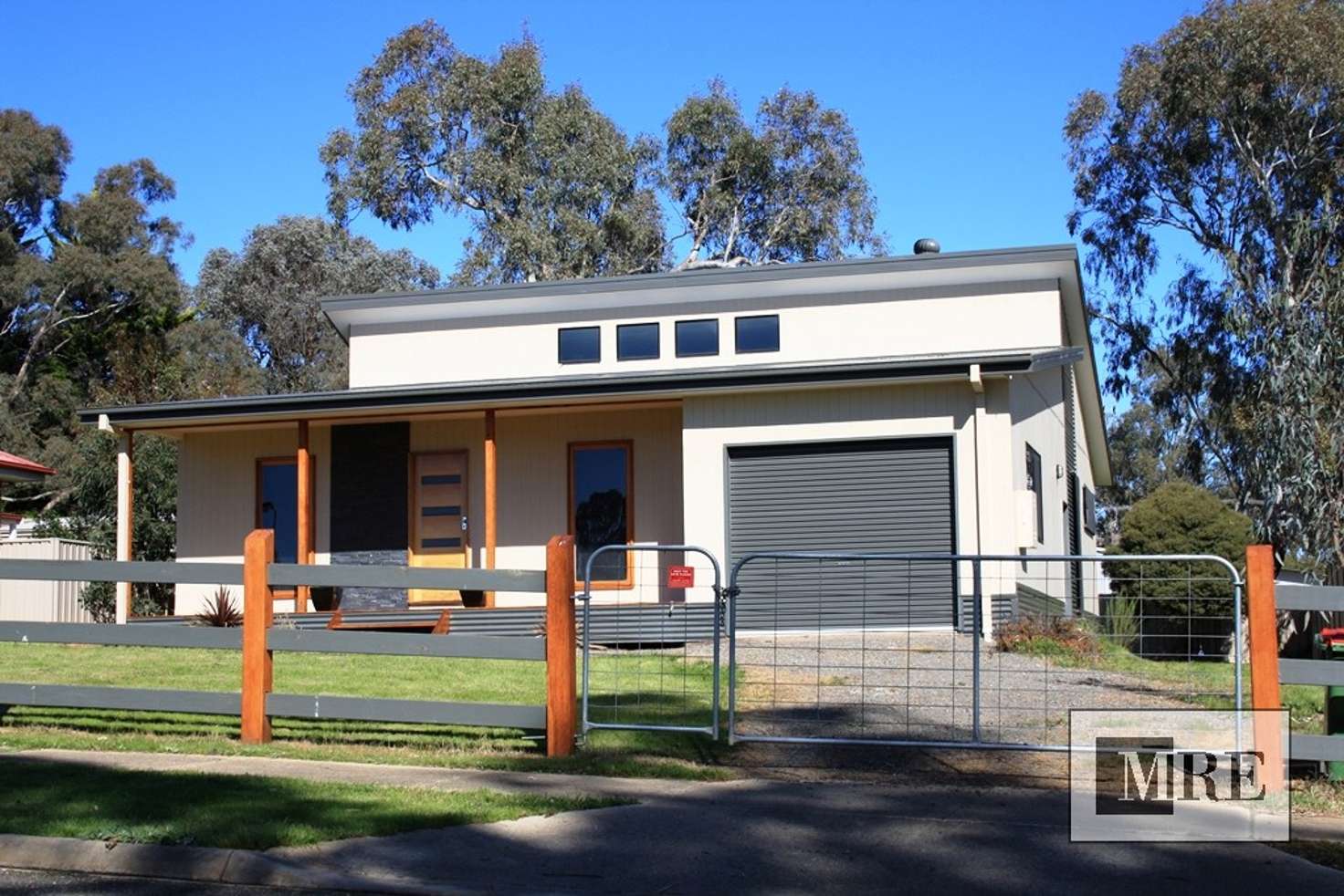 Main view of Homely house listing, 6 Chanro Court, Bonnie Doon VIC 3720
