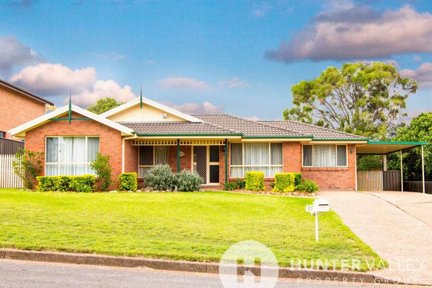Main view of Homely house listing, 52 Dalveen Road, Bolwarra Heights NSW 2320