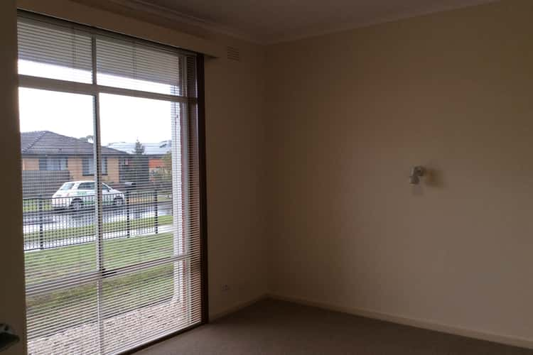 Fifth view of Homely unit listing, 71 Vistula Avenue, Bell Park VIC 3215