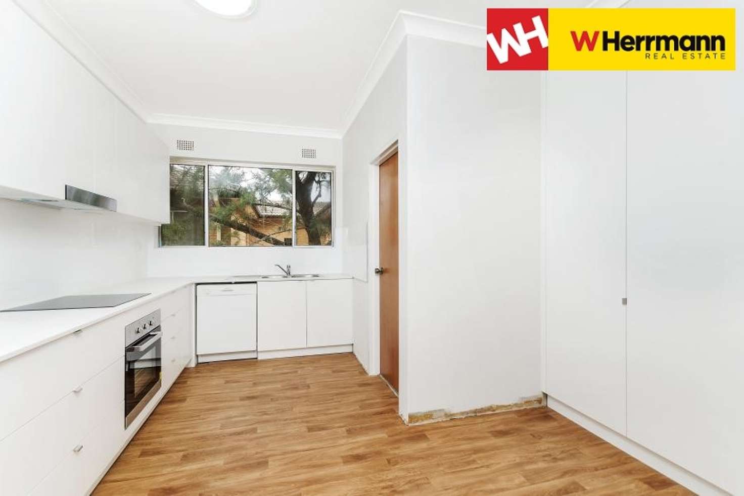 Main view of Homely unit listing, 10/26-30 Bellevue Parade, Hurstville NSW 2220