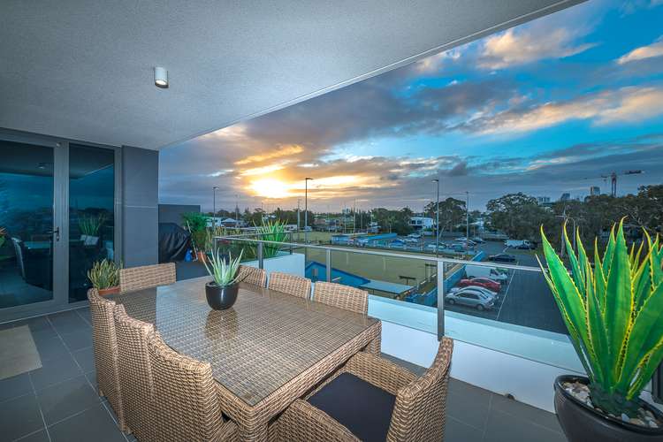 Main view of Homely apartment listing, 304/9-15 Markeri Street, Mermaid Beach QLD 4218