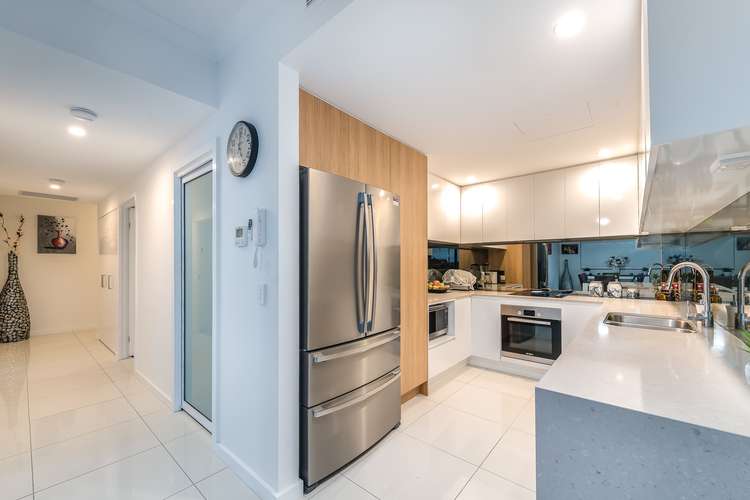 Sixth view of Homely apartment listing, 304/9-15 Markeri Street, Mermaid Beach QLD 4218
