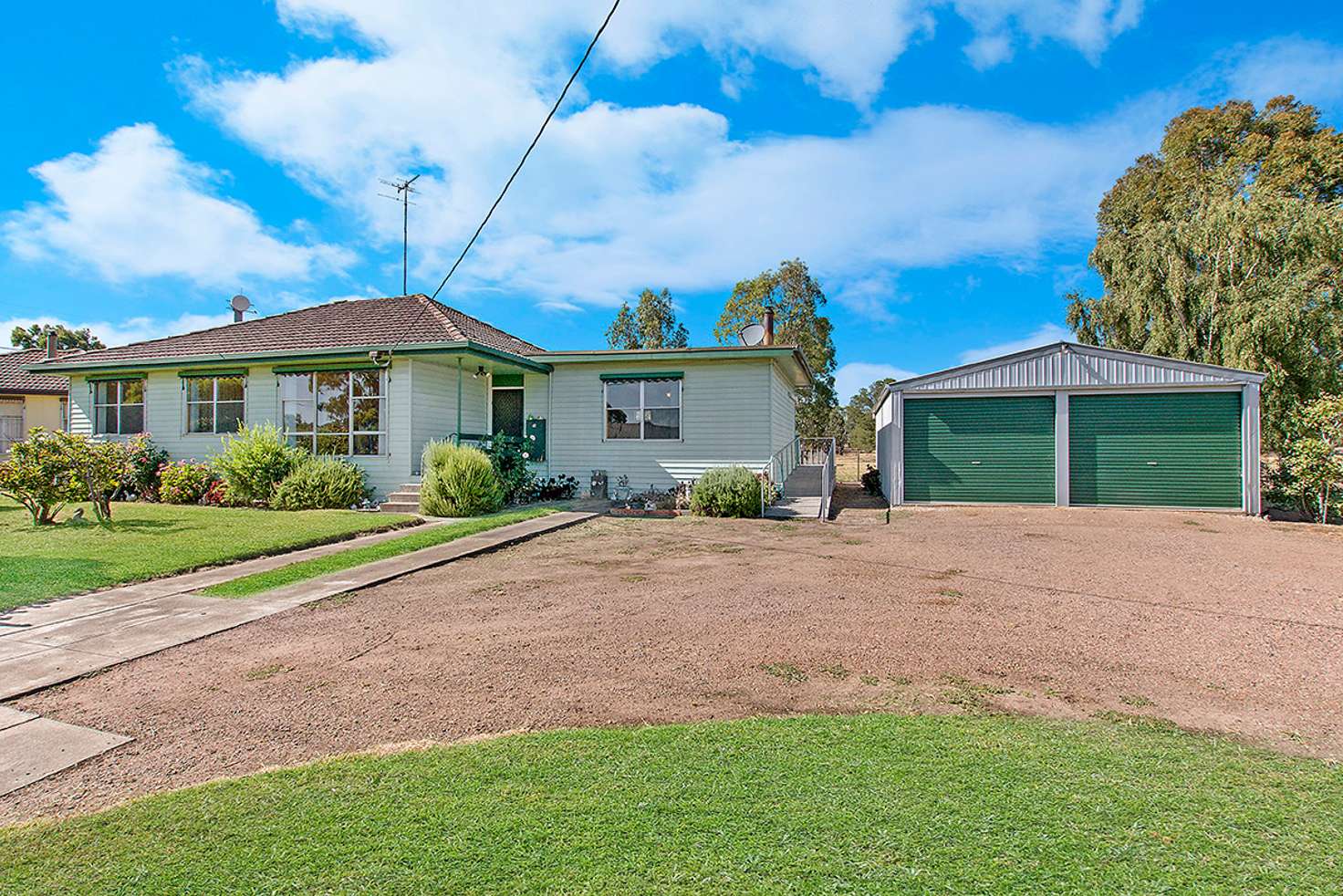 Main view of Homely house listing, 42 Scott Street, Cavendish VIC 3314