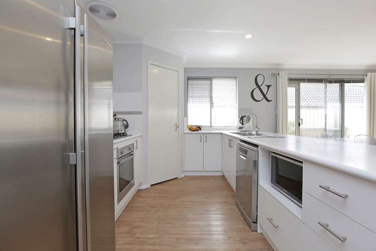 Fourth view of Homely house listing, 15 Descanso Loop, Aubin Grove WA 6164
