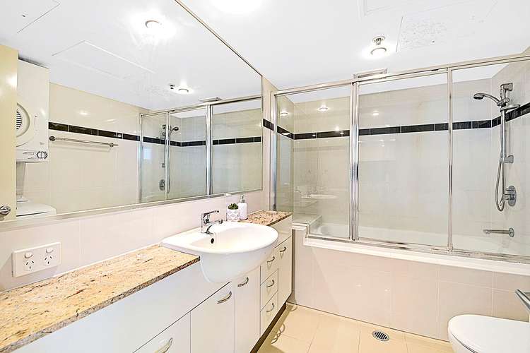 Fifth view of Homely apartment listing, 3009/70 Mary Street, Brisbane City QLD 4000