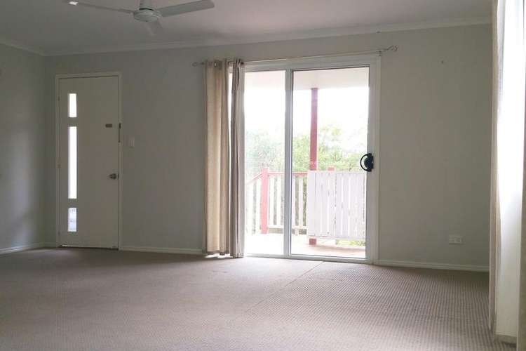 Second view of Homely house listing, 5 River Street, Tiaro QLD 4650