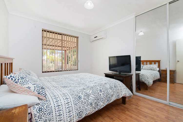 Sixth view of Homely house listing, 5 Lucken Place, Bibra Lake WA 6163
