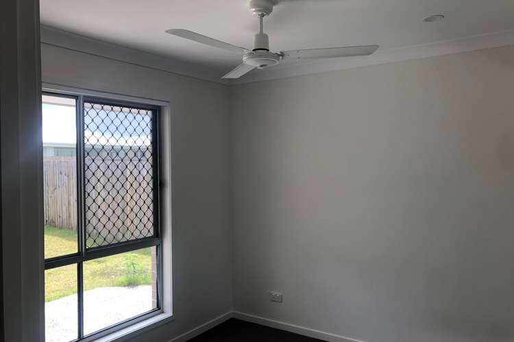 Fourth view of Homely semiDetached listing, 2/11 Berry Street, Caboolture South QLD 4510