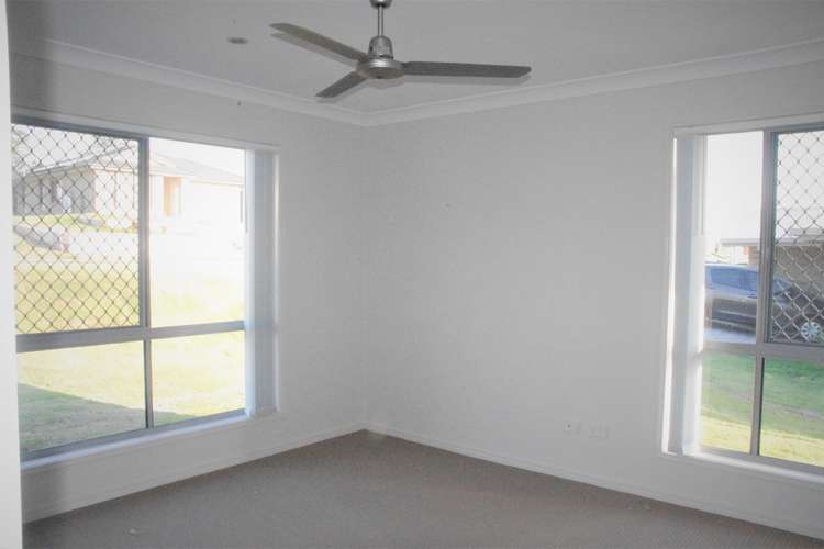 Sixth view of Homely house listing, 20 Samuel Court, Yamanto QLD 4305