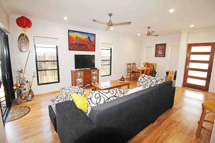 Sixth view of Homely villa listing, 1/28 GARGAN LANE, Atherton QLD 4883