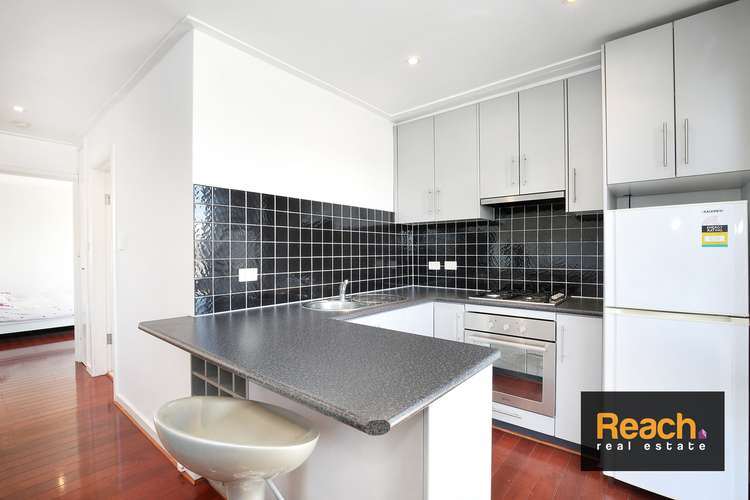 Third view of Homely flat listing, 6/10 Muir Street, Hawthorn VIC 3122