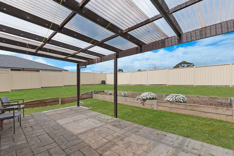 Fourth view of Homely house listing, 10 Handbury Boulevarde, Hamilton VIC 3300